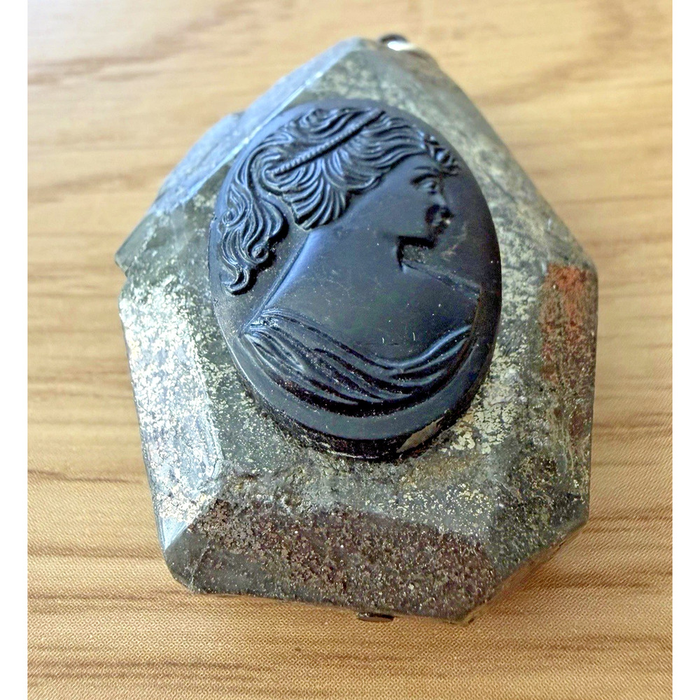 Vintage Stone Pendant Black Cameo Lady Carved Natural Rock Unique - Picture 2 of 8